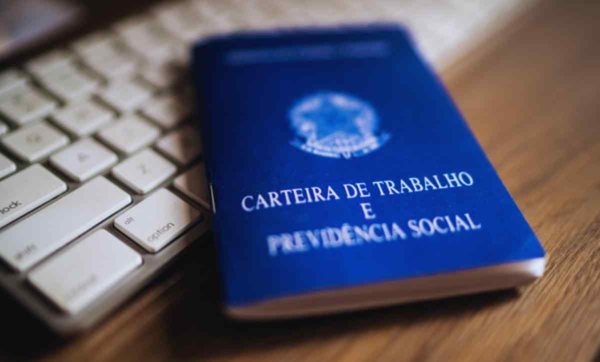 Consequências negativas que o extravio da carteira de trabalho pode causar
